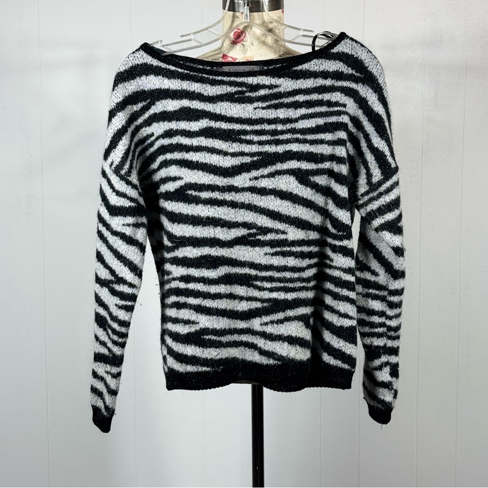 Anthropologie Elsamanda zebra print sweater, size XL